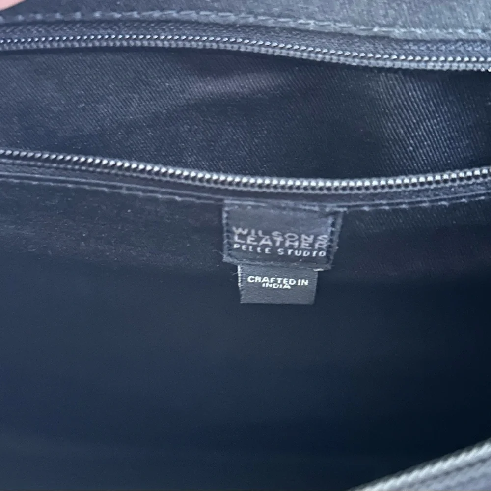 Wilsons Leather Pelle Studio Leather Messenger Bag Briefcase Satchel Black